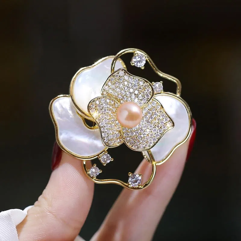 Spilla da donna con perle naturali selezionate a mano e moissanite di colore D, idea regalo per mamma, fidanzata, lei, NO11361, in metallo, perla
